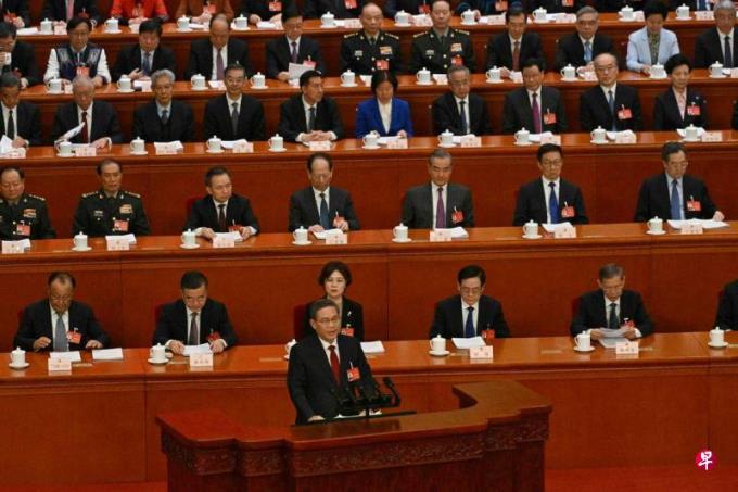 中国政府提出开辟量子技术、生命科学等新赛道