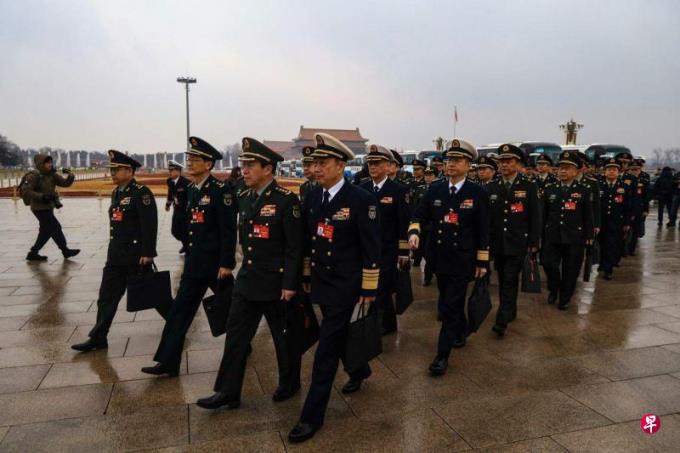 中国今年军费增幅同比持平