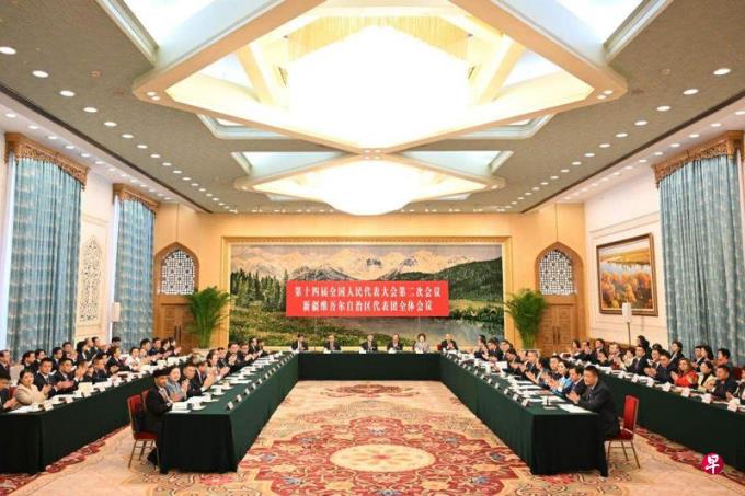 新疆省委书记马兴瑞:不能因恐怖主义分裂主义不开放