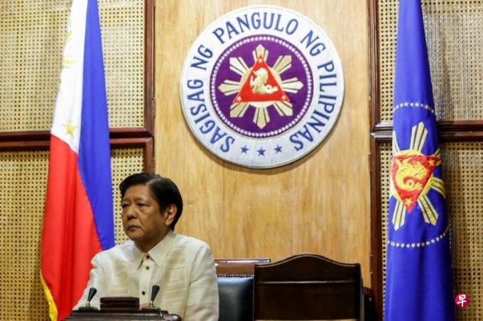 小马可斯签署政令加强菲海上安全意识