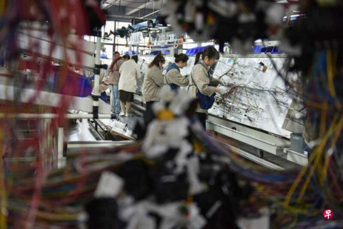 制造业景气度提升 3月财新中国PMI创13个月新高