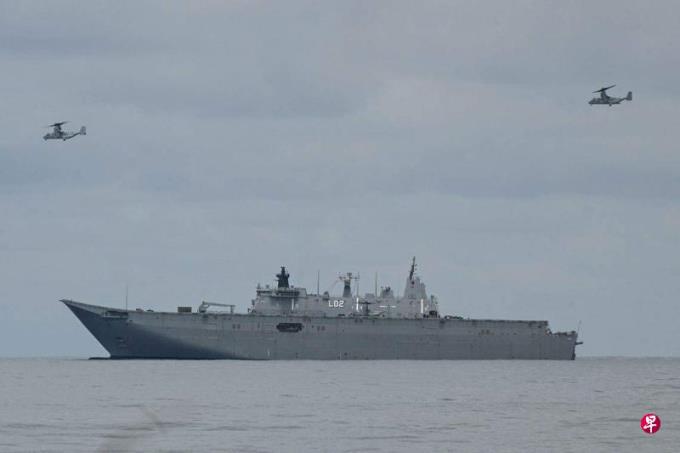 美澳日菲首次在南中国海上举行海空军演