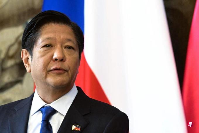 小马可斯:菲律宾将继续与中国对话以缓解紧张局势