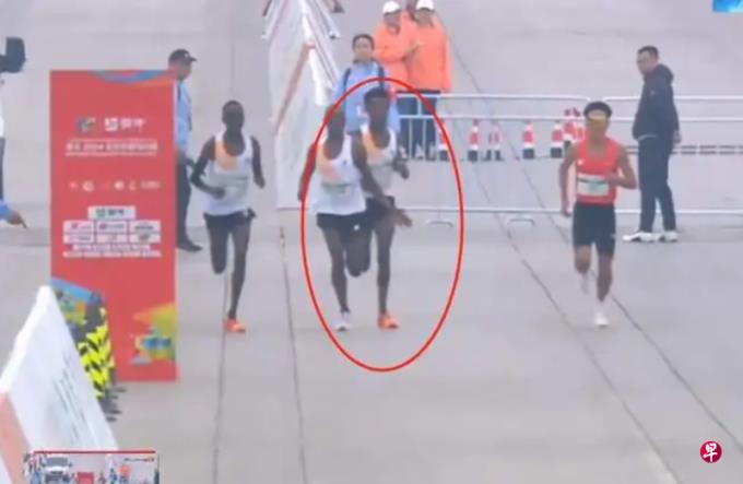 北京半程马拉松赛 非洲选手疑似放水让中国选手夺冠