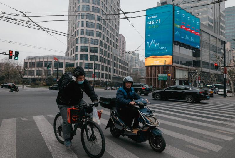 上海的交易市场炒作金价的投资者助推了金价的上涨。