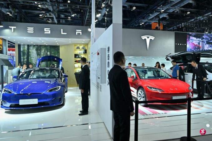 中国或支持特斯拉测试“无人驾驶德士”