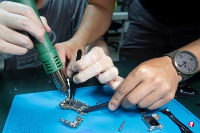 华为新款手机搭载中国国产内存芯片等组件