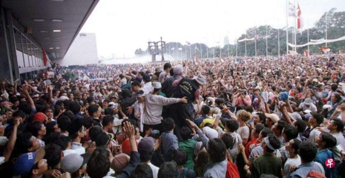 廖建裕:回顾1998年5月印尼反华人暴行