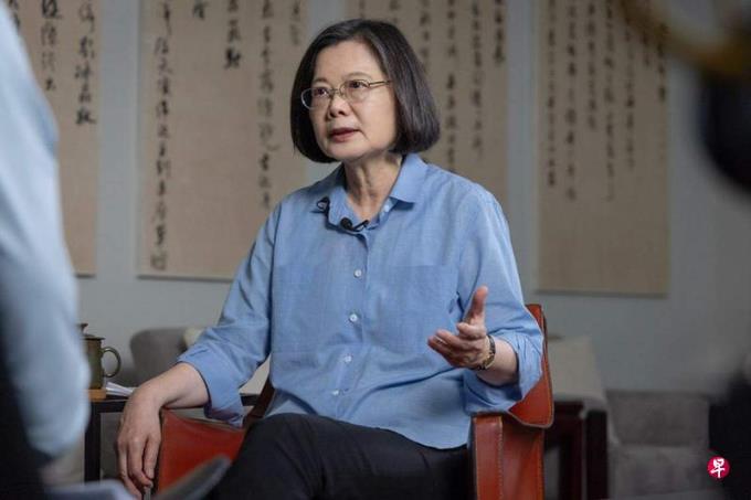 蔡英文:北京若发动战争 经济发展或迟滞数十年