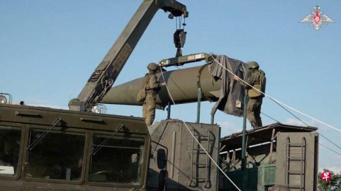 俄罗斯开始第一阶段非战略核力量演习