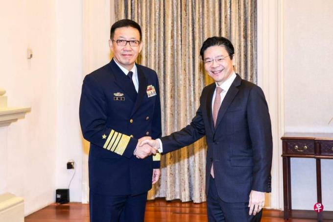 黄循财总理会见中美防长