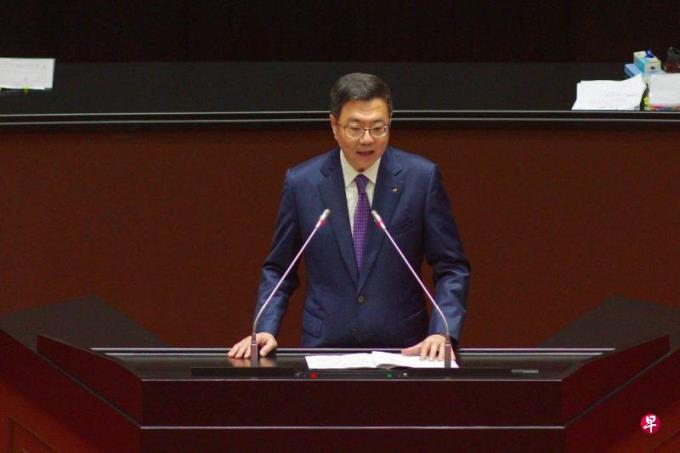 台行政院长首次施政报告 国民党立委离席抗议