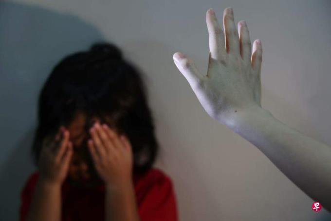 联合国:全球约60%五岁以下儿童在家遭暴力式管教