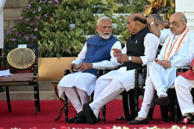 印度新内阁关键部门仍由人民党元老掌控