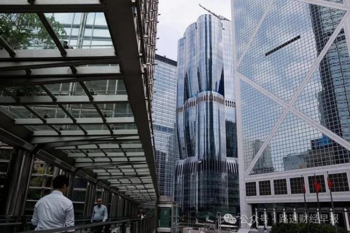 中国内地投资者追捧离岸资产,刺激香港财富流入