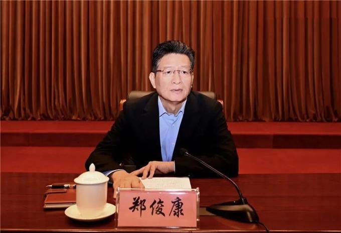 两任市委书记同日被处理,曾同时受处分