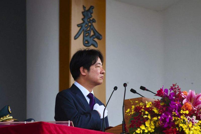 台湾赖清德自5月20日就职演说以来,多次重申“中华民国与中华人民共和国互不隶属”立场,6月16日在高雄主持黄埔建校百年校庆活动时,更强调台军面对的最大挑战,是中国大陆意图“并吞台湾、消灭中华民国”。(法新社)