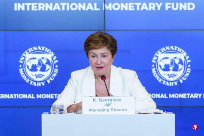 IMF下调美国增长预测 批评其赤字、债务和贸易政策