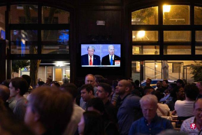 拜登辩论表现欠佳 引发民主党内部恐慌