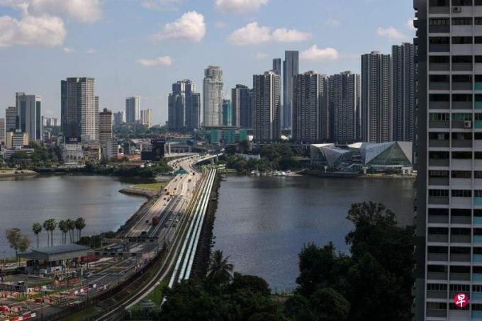 社论:纪念长堤百年 勿忘承前启后