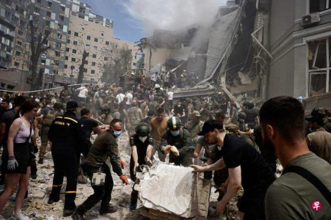 基辅儿童医院遭袭坍塌 恐酿大规模伤亡