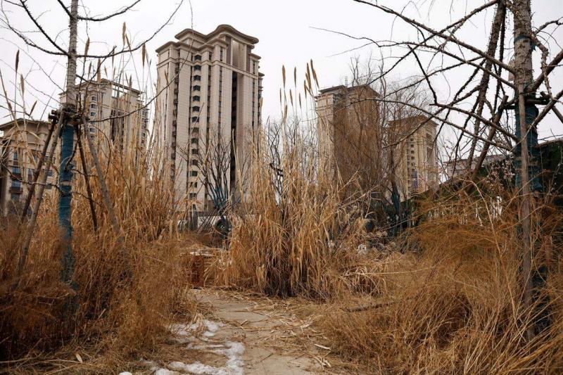 恒大地产2009年上市以来,普华永道连续14年担任其审计机构。图为恒大位于石家庄的未完工项目。(路透社)