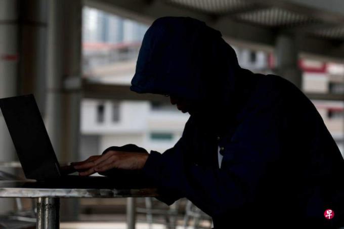 社论:社媒算法加速自我激进化