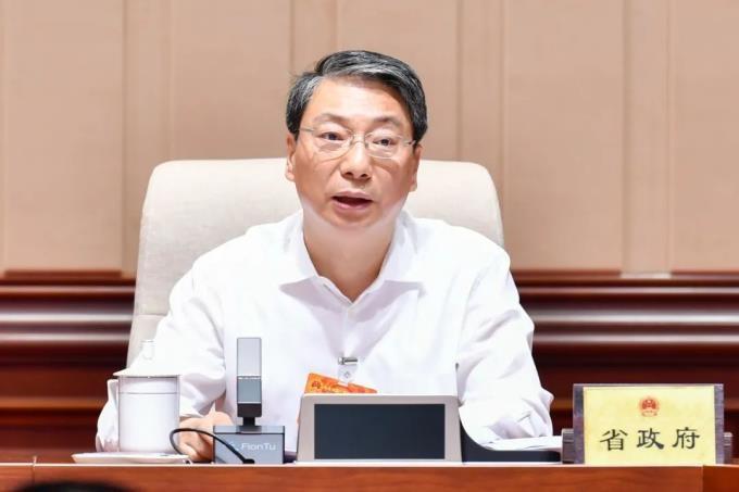 中共中央批准:刘尚进任重庆市委常委