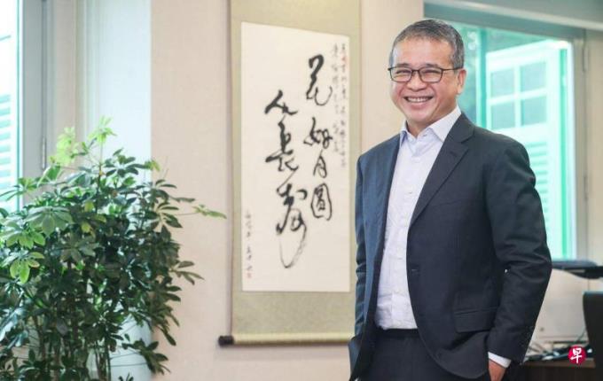 社论:巩固身份认同 华社当自强