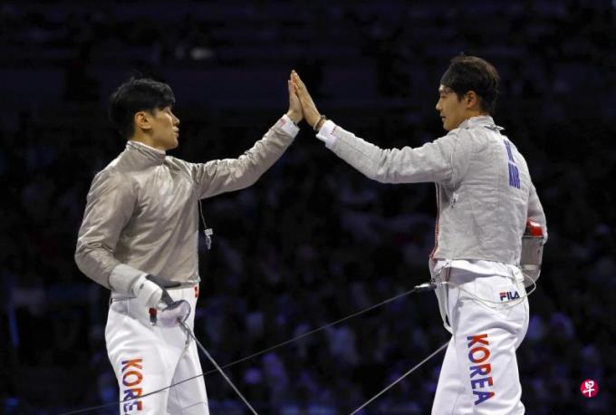 【奥运会】击败匈牙利 韩国实现男佩剑团体三连冠