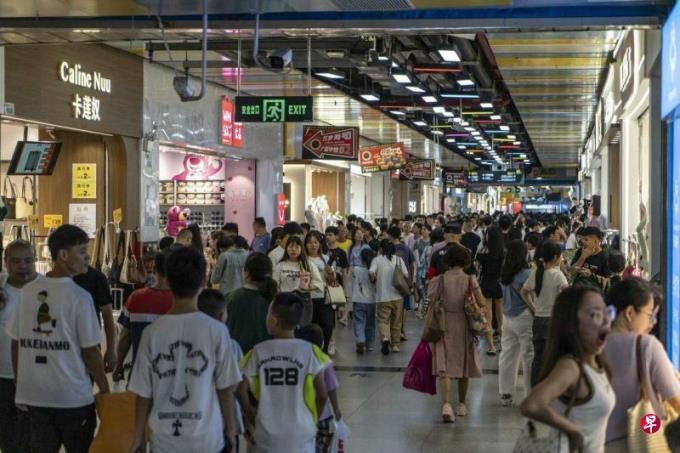 中国多管齐下缓解地方财政压力 分析:长期药方难解燃眉之急