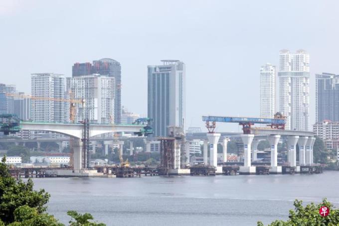 陈迎竹:新马互为借镜的几道命题