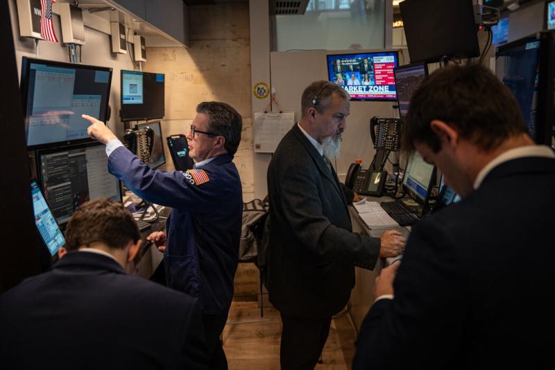 有时金融市场讲述的是一个简单明了的故事,但通常情况会相对复杂。