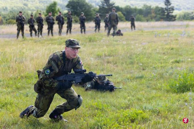 俄乌战争阴影下 东欧国家征兵困难