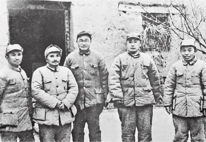 中共中央党史和文献研究院:把邓小平同志开创的中国特色社会主义伟大事业不断推向前进