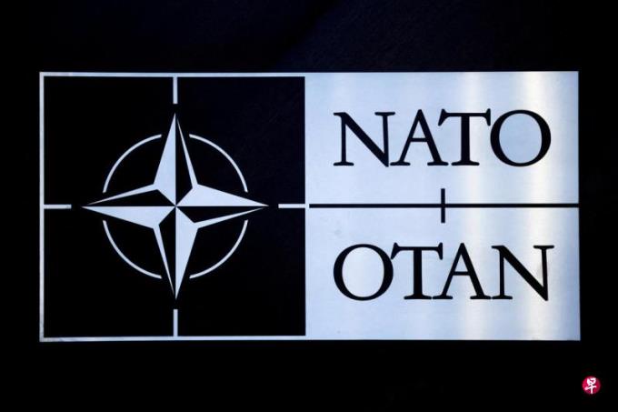 意大利航母首次现踪 北约在西太平洋强化存在感