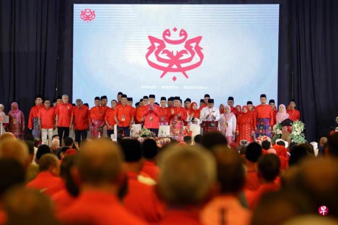 马来西亚特稿:包袱缠身亟待改革 巫统大会风不平浪不静