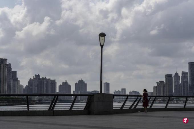 上海市发改委:需重点关注就业难消费弱产能转移等问题