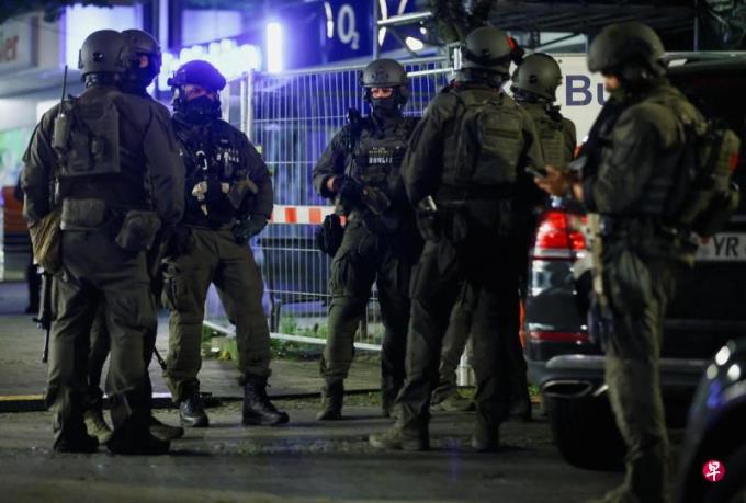 德国发生致命持刀袭击事件 警方拘留15岁少年助查