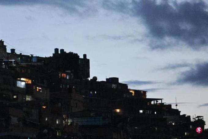 委内瑞拉遭遇全国大停电 政府:反对派所为