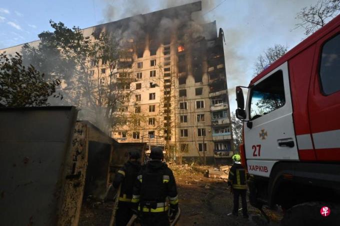 乌克兰哈尔科夫市遭炸弹袭击 至少六死59伤