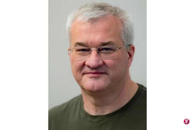 乌克兰职业外交官西比加出任新外长