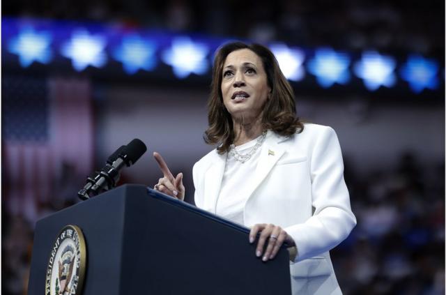 在周二的辩论中,主持人可能会就卡马拉·哈里斯的政策提出一些尖锐的问题。