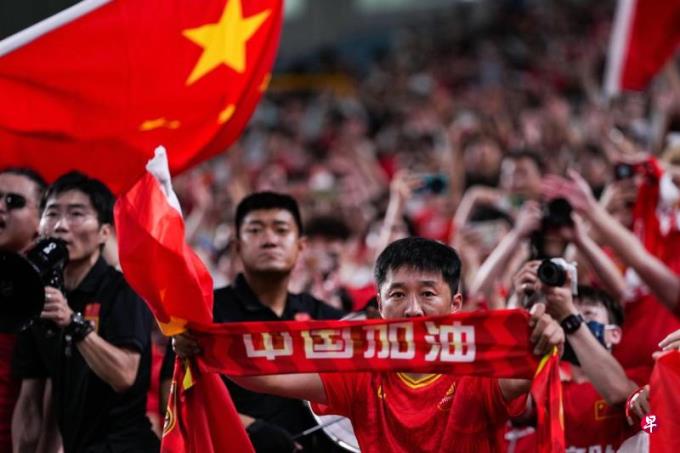 下午察:看国足也要付费,中国球迷准备好了吗?