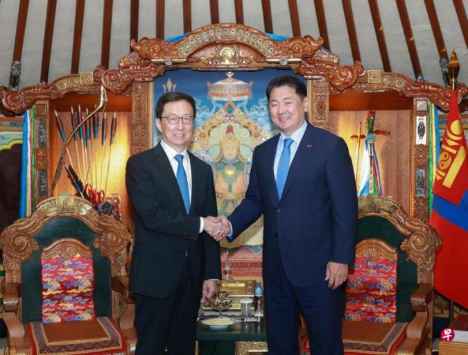 韩正访问蒙古国