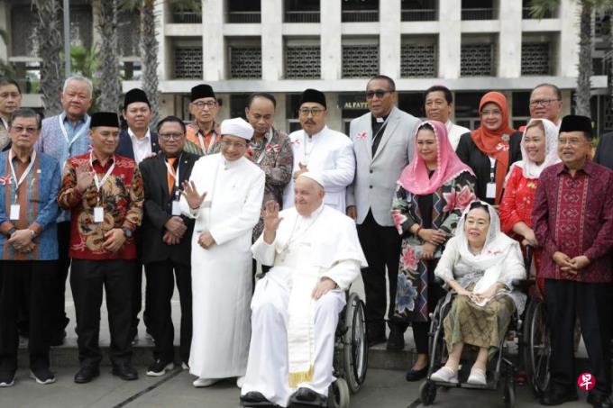 纪赟:宽容友爱是宗教间交流重要原则