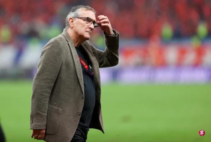 中国男足主教练伊万据报强烈希望留任