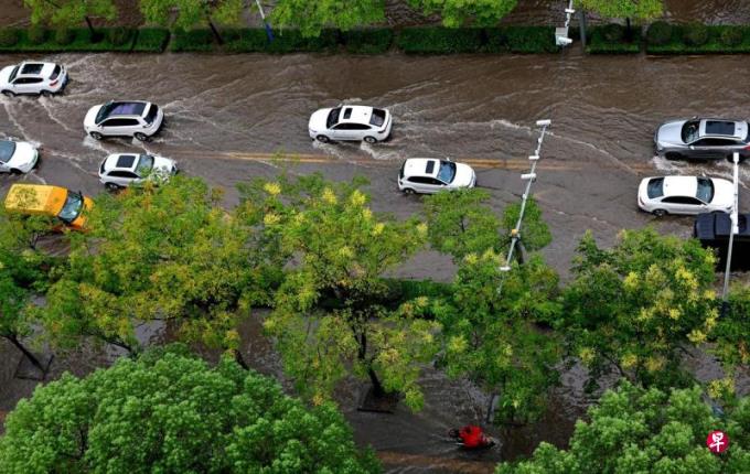 台风普拉桑二次登陆上海 雨量破当地纪录