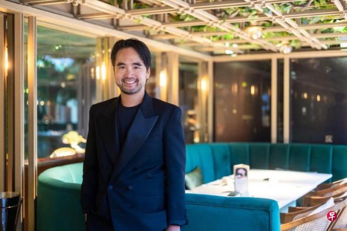 新世界发展集团管理层大地震 郑裕彤家族第三代接班人辞任