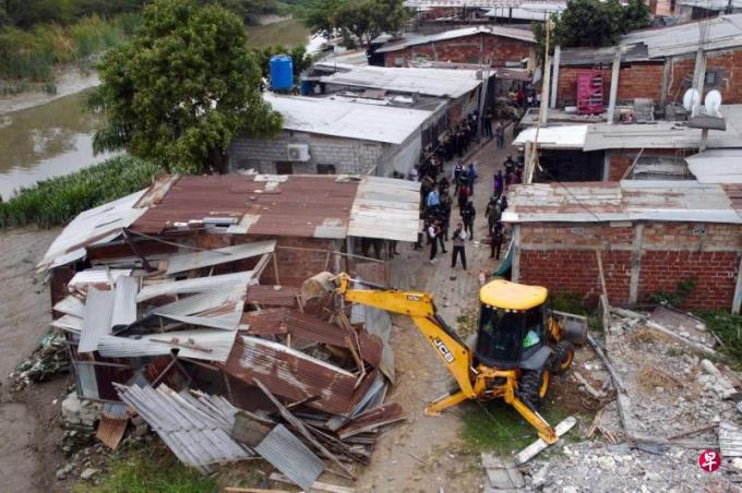 厄瓜多尔首都等多个省市进入紧急状态